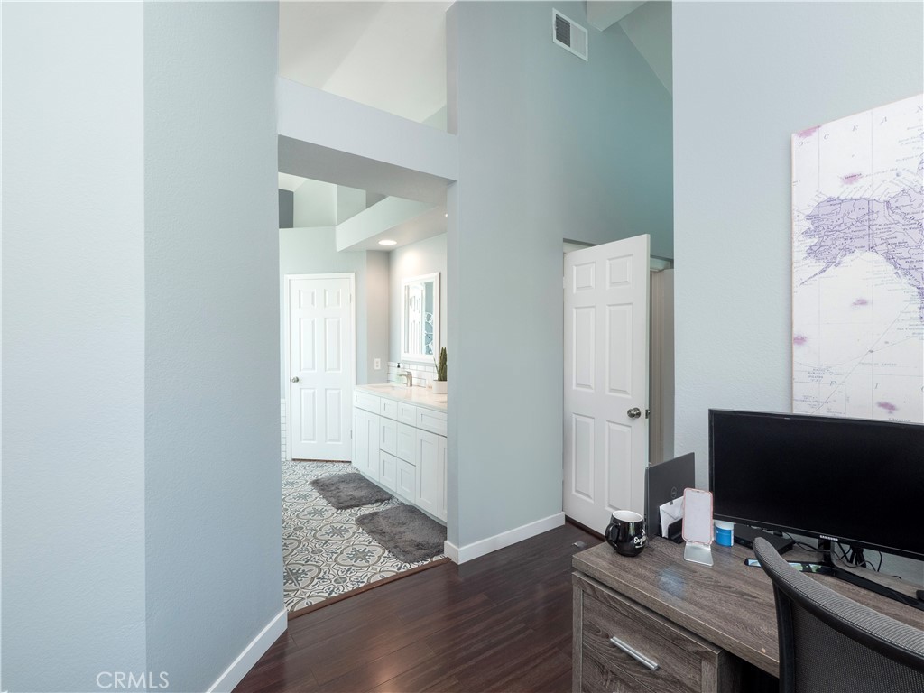 Property photo 42
