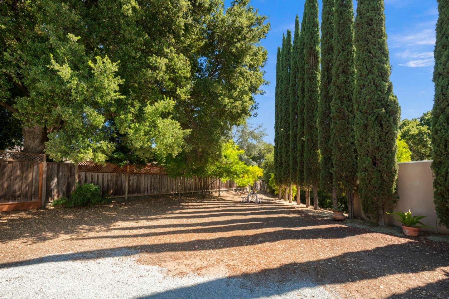 Property photo 47