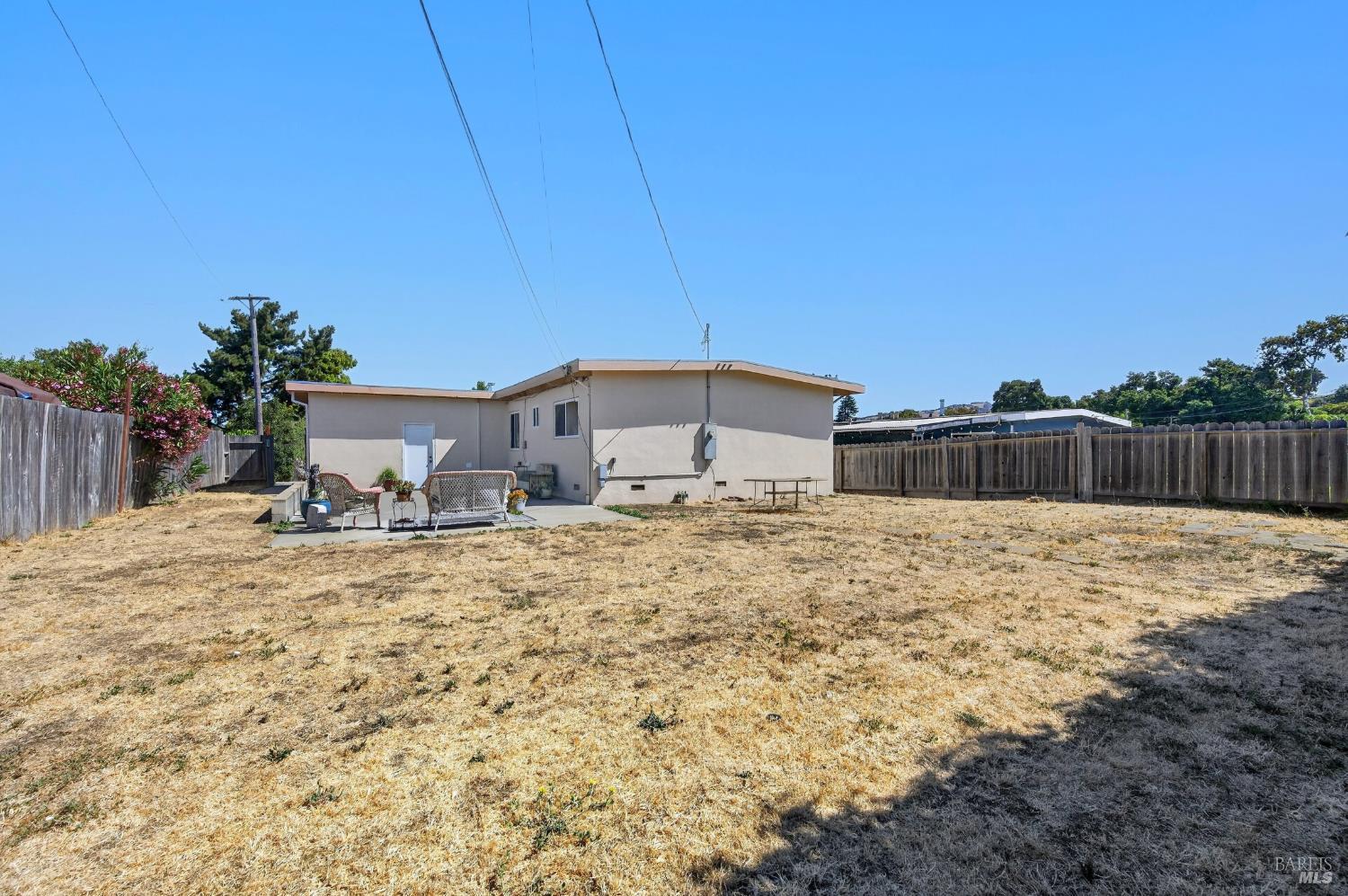 Property photo 23