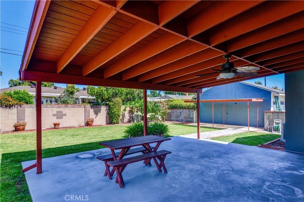 Property photo 43