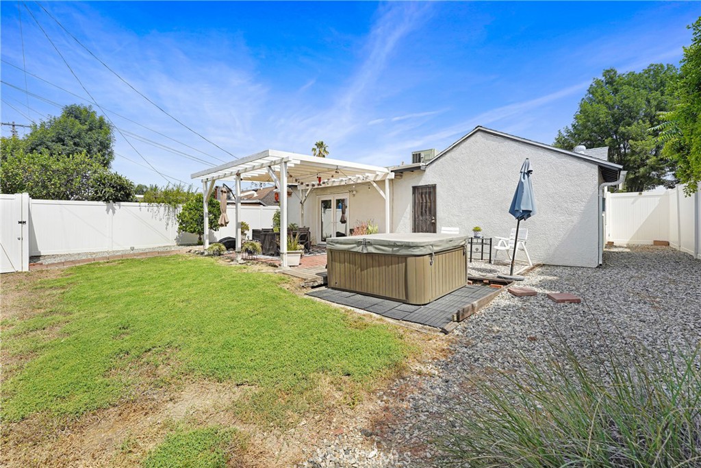 Property photo 24