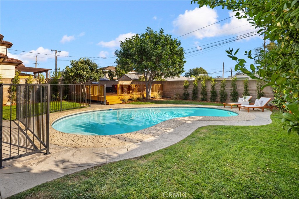Property photo 43
