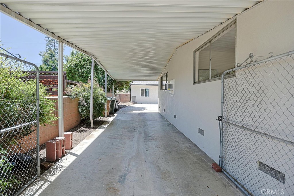 Property photo 43