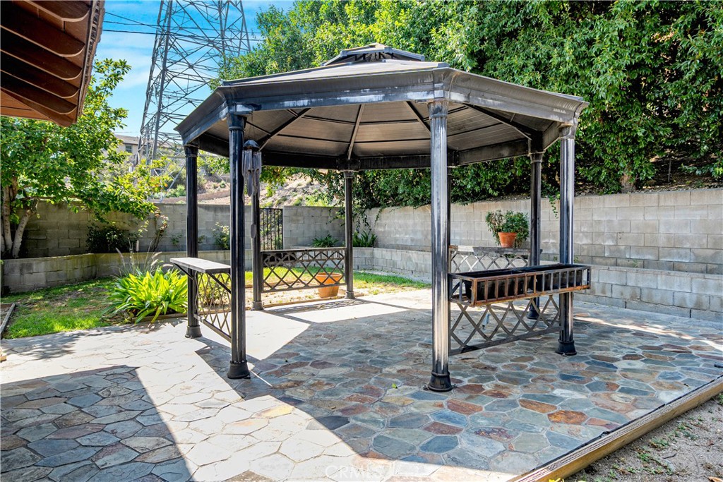 Property photo 43