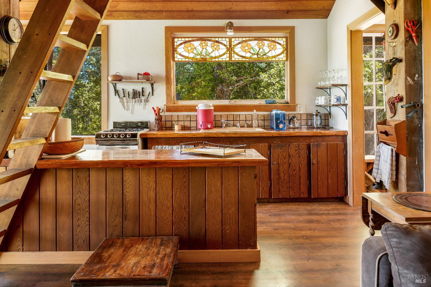 Property photo 31