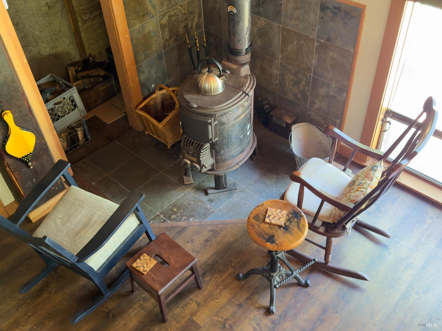 Property photo 33