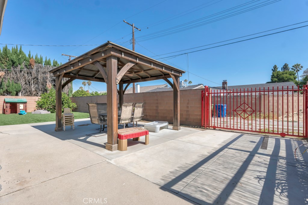 Property photo 46