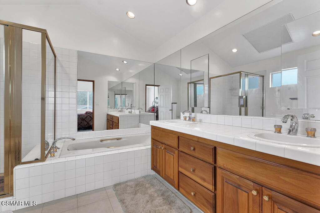 Property photo 44