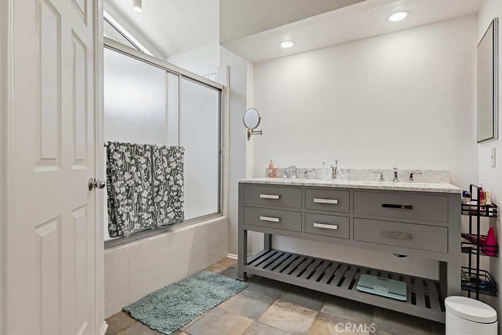 Property photo 50