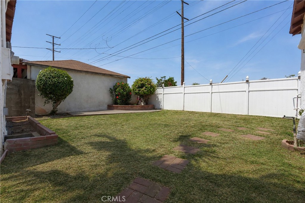 Property photo 37