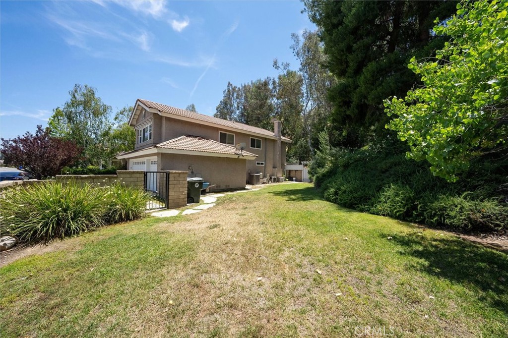 Property photo 35