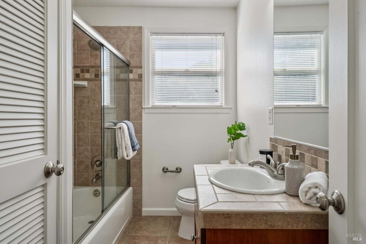 Property photo 32