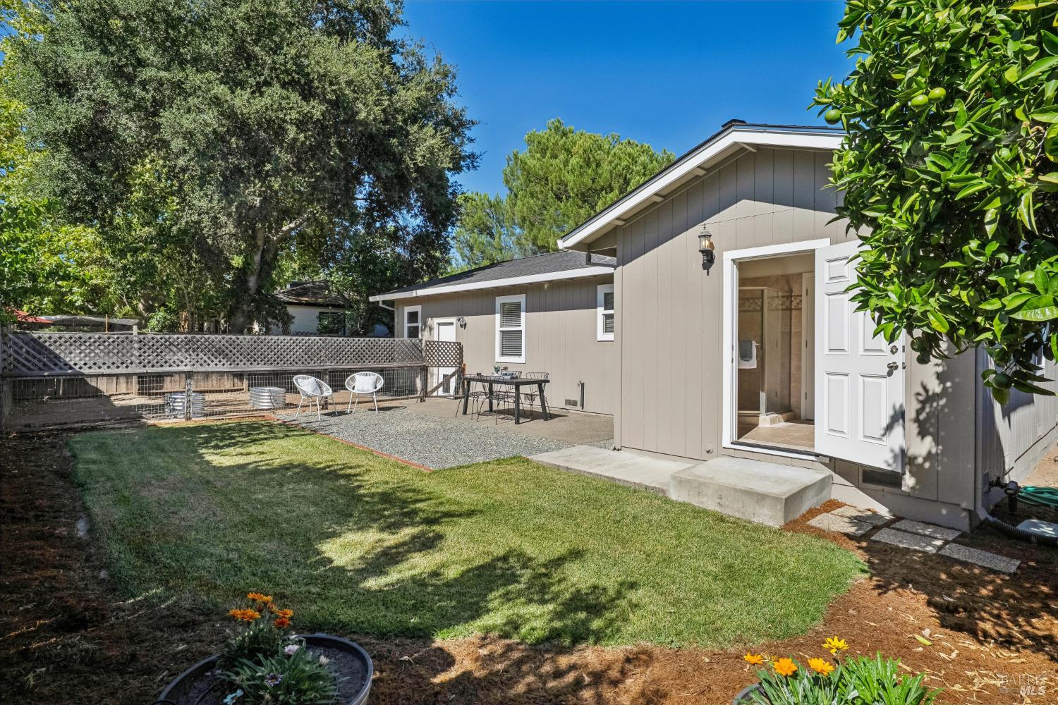 Property photo 33