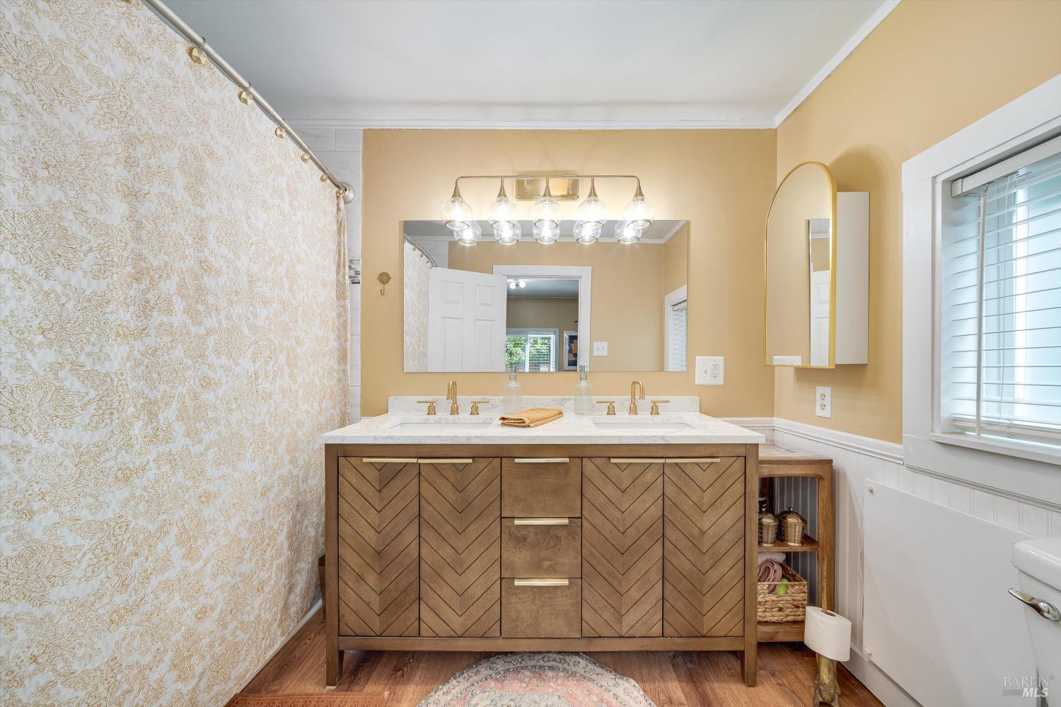 Property photo 35