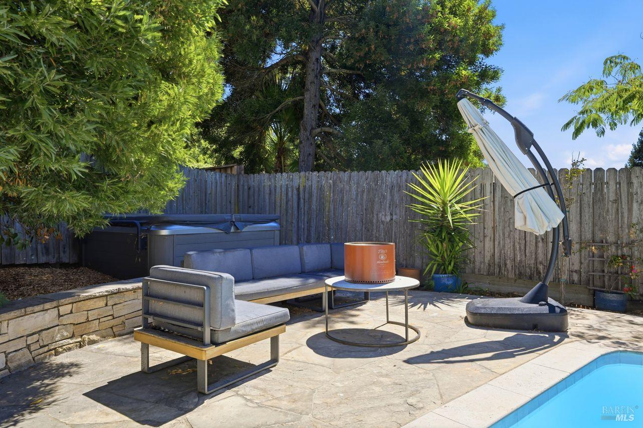 Property photo 42