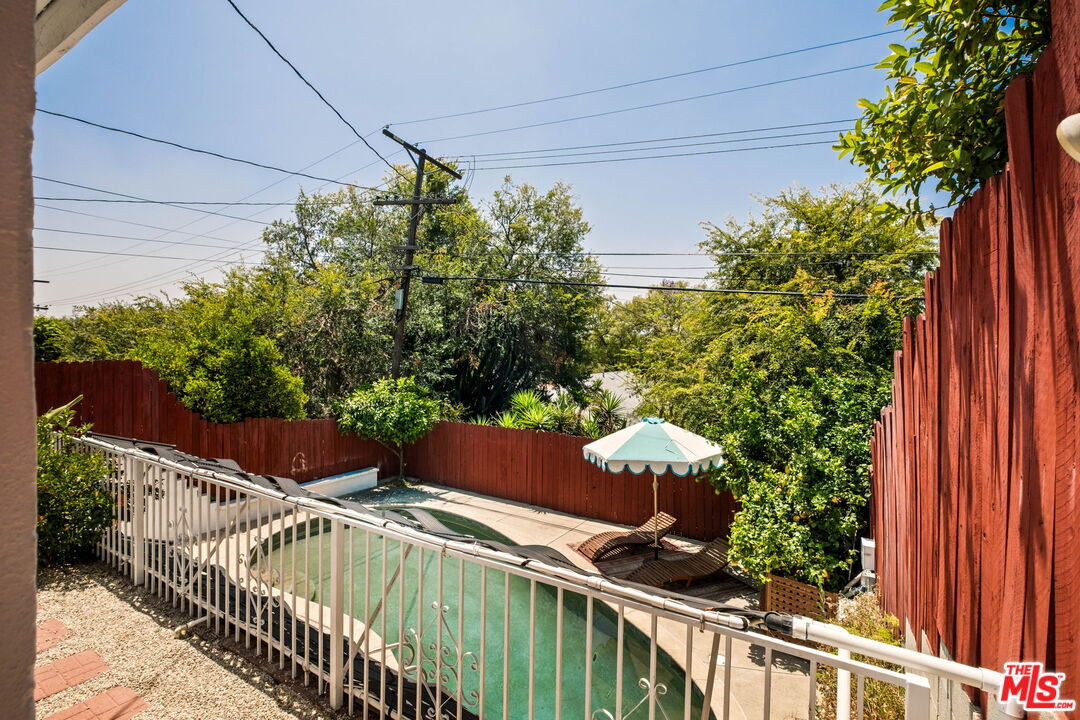 Property photo 31