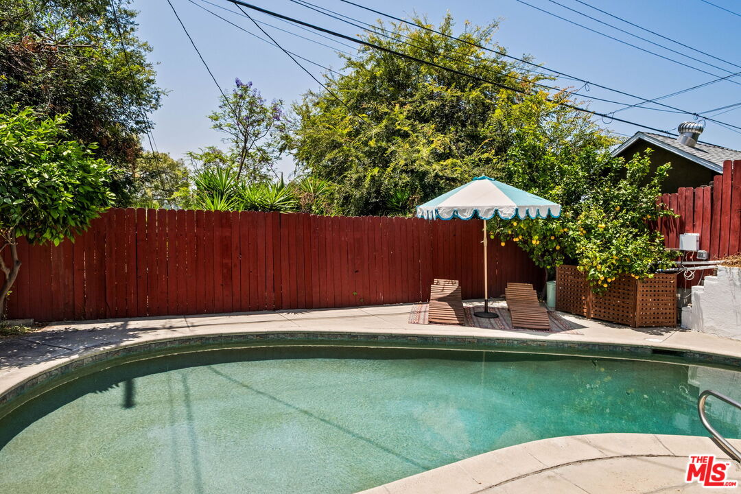 Property photo 43