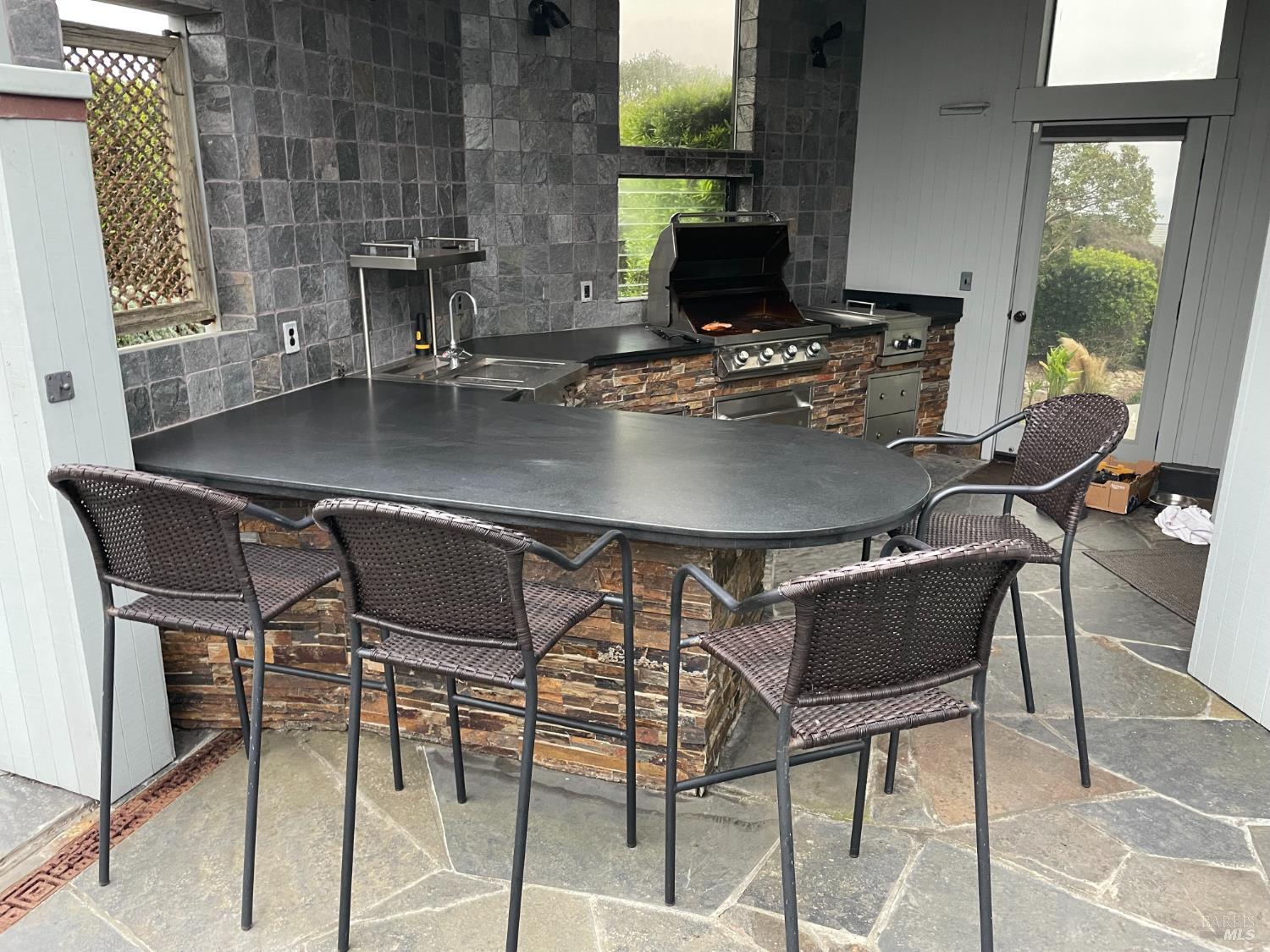 Property photo 35