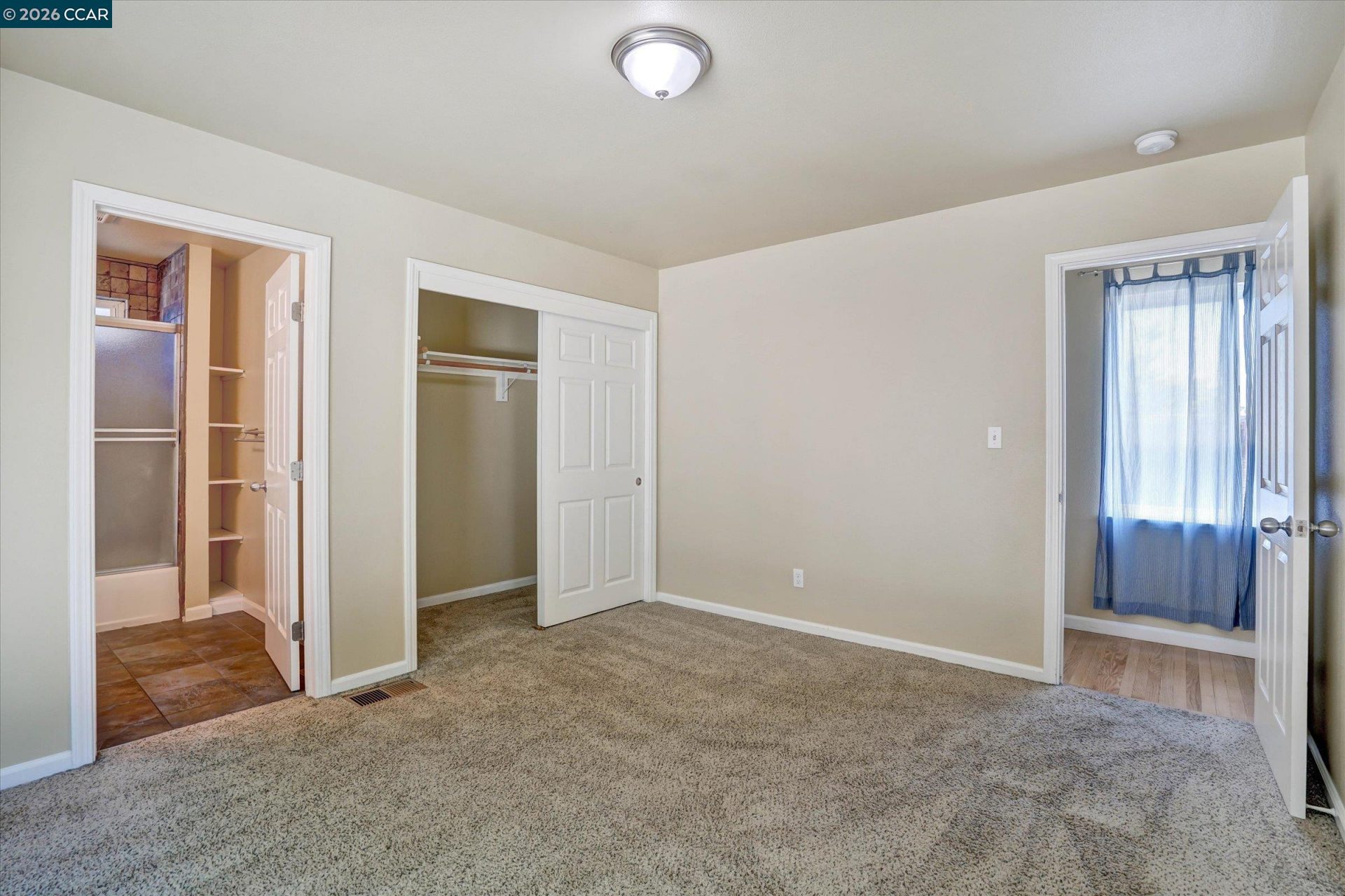 Property photo 44