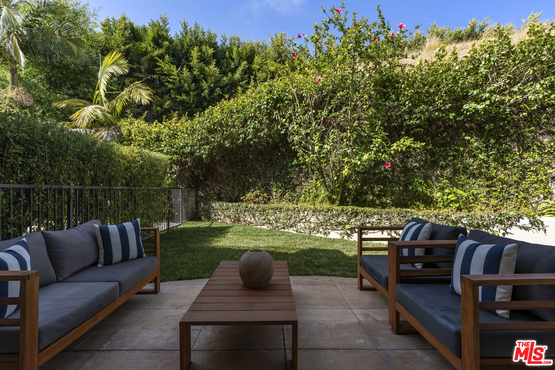 Property photo 23