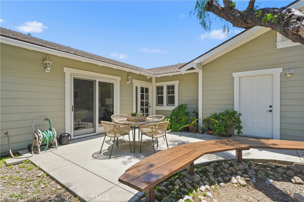 Property photo 44
