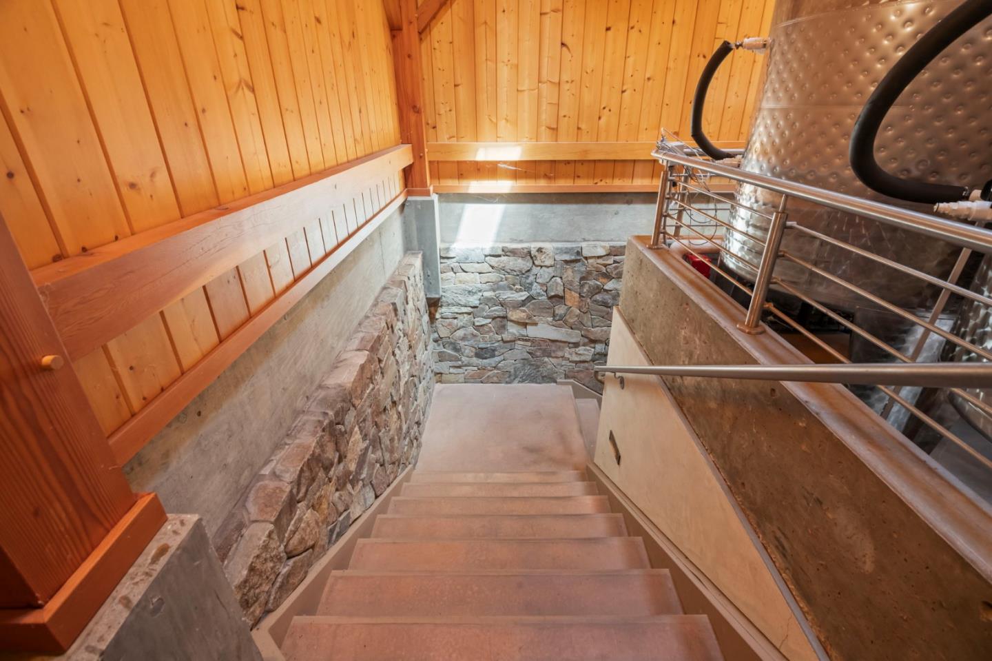Property photo 37