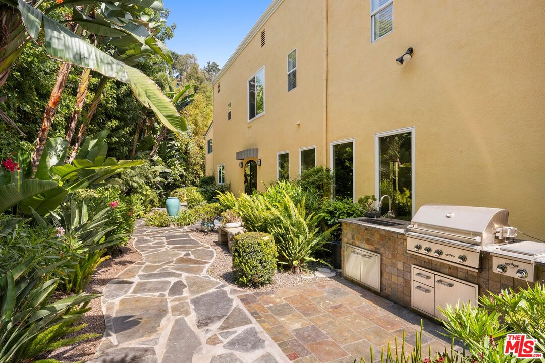 Property photo 36