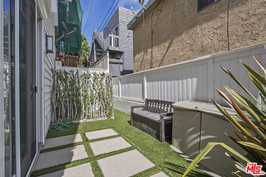 Property photo 35
