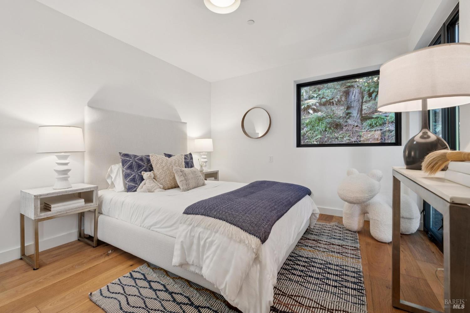 Property photo 44