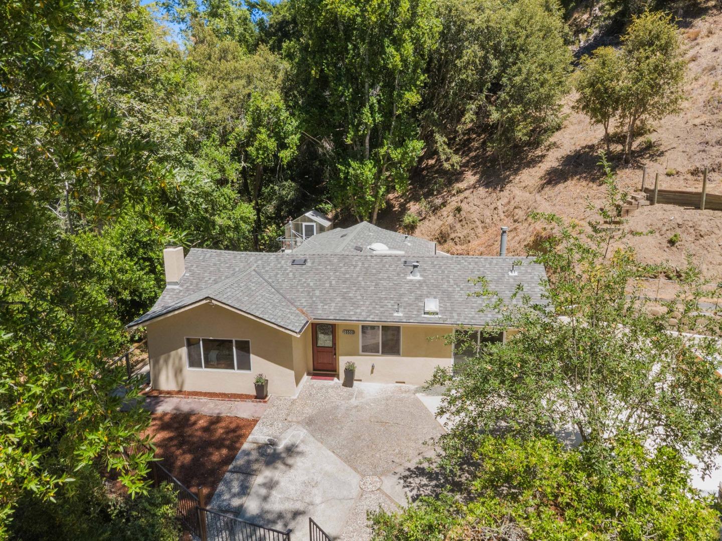 Property photo 33