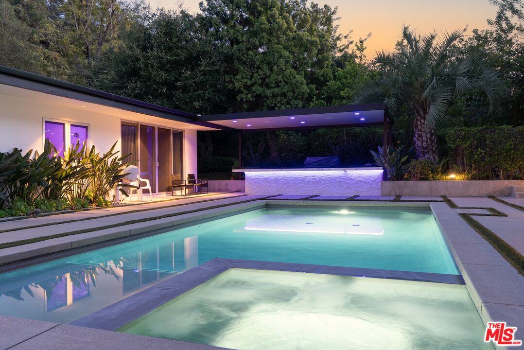 Property photo 34