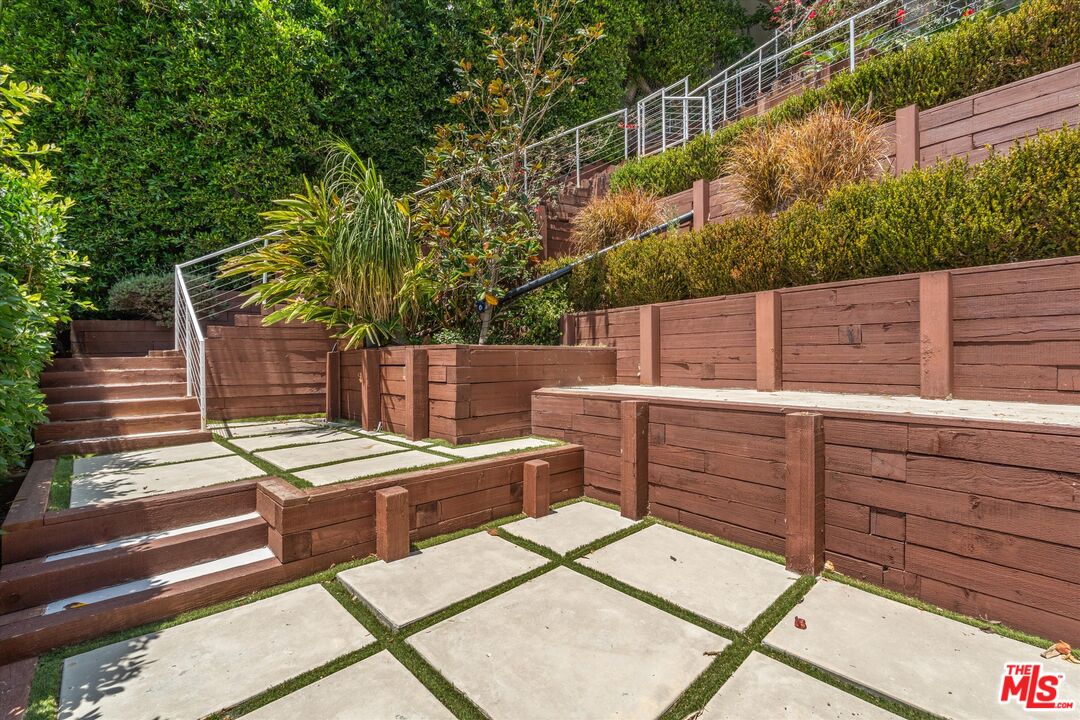 Property photo 42