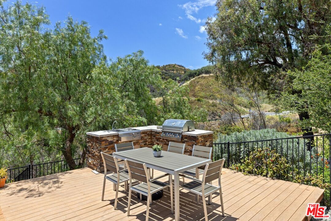 Property photo 50