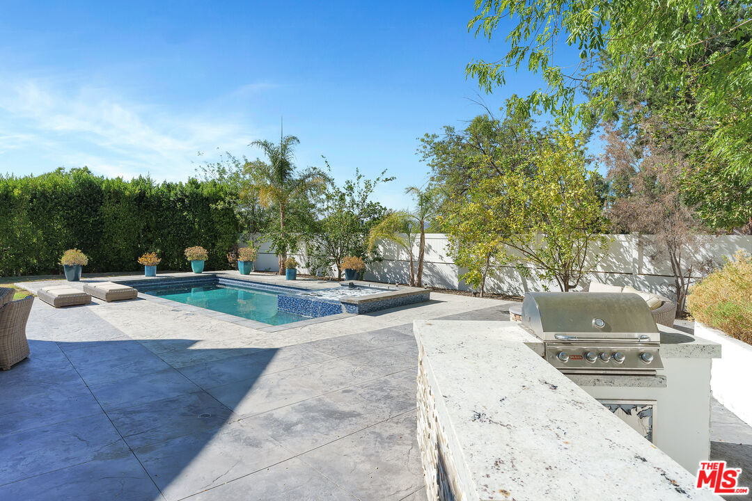 Property photo 39