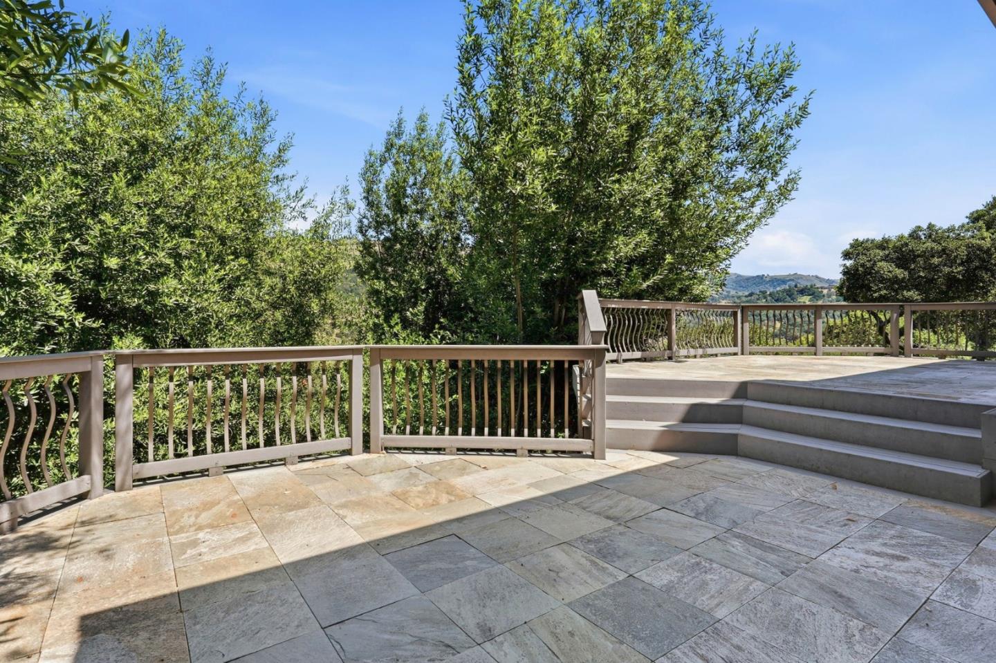 Property photo 50