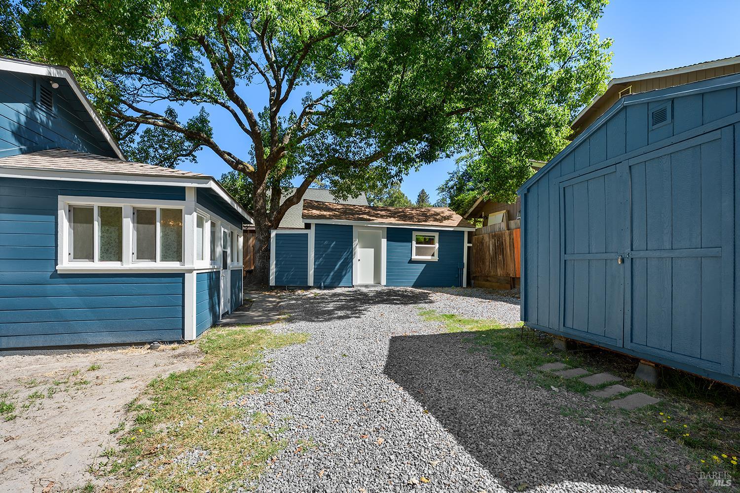 Property photo 28