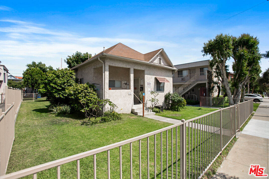 Property photo 40