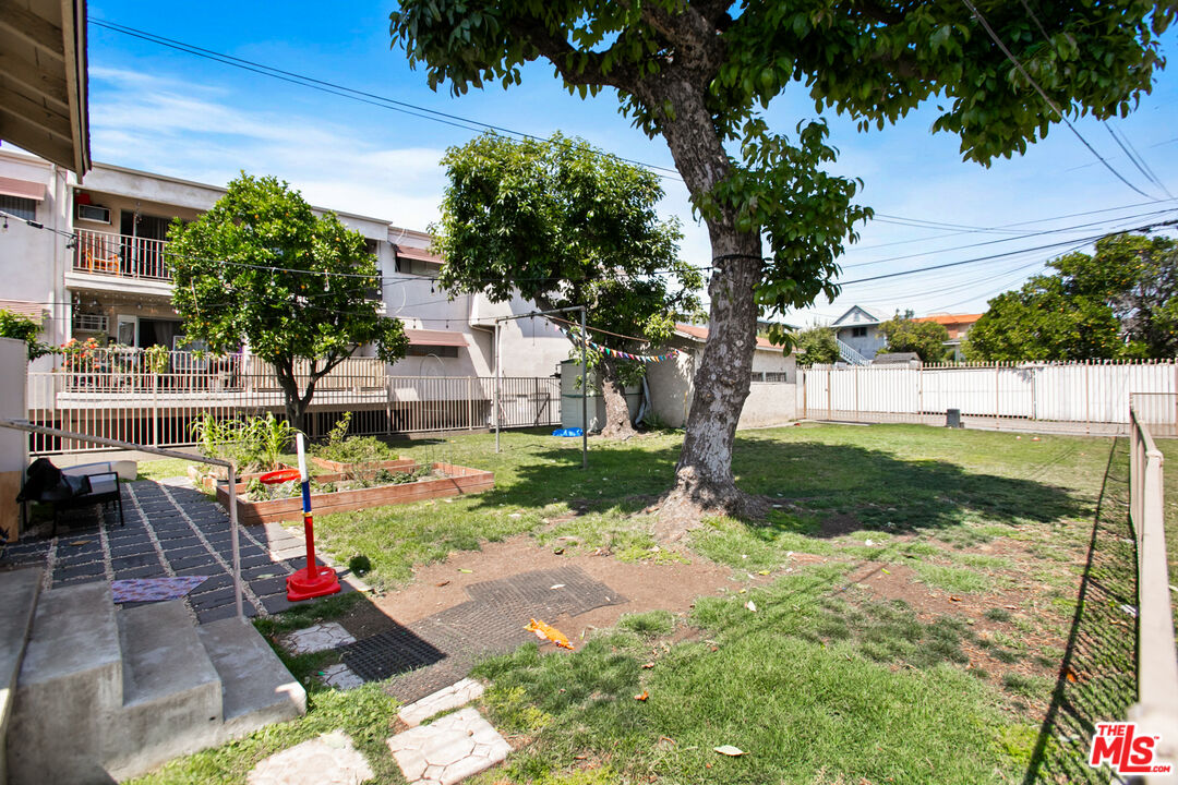 Property photo 43