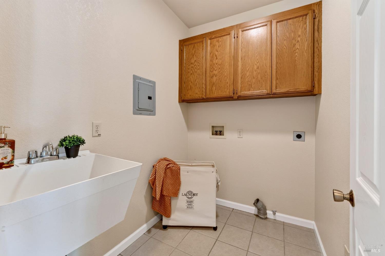Property photo 32