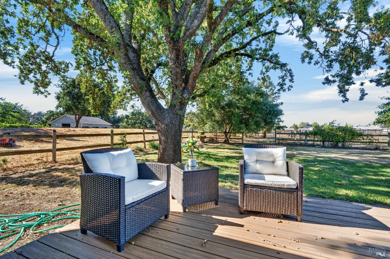 Property photo 38