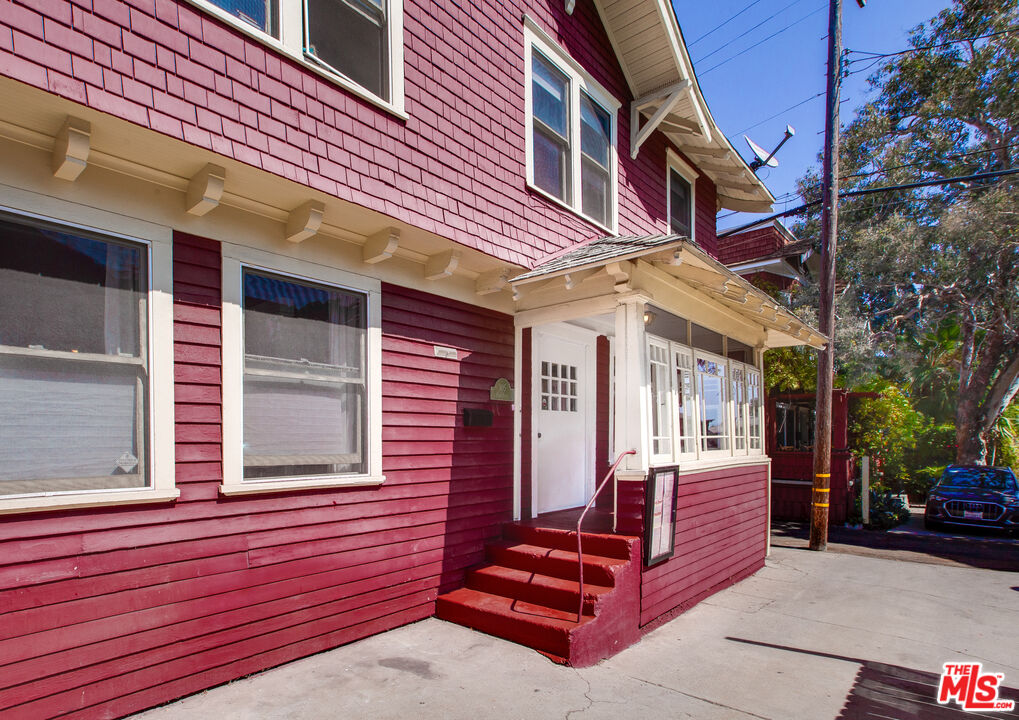 Property photo 33
