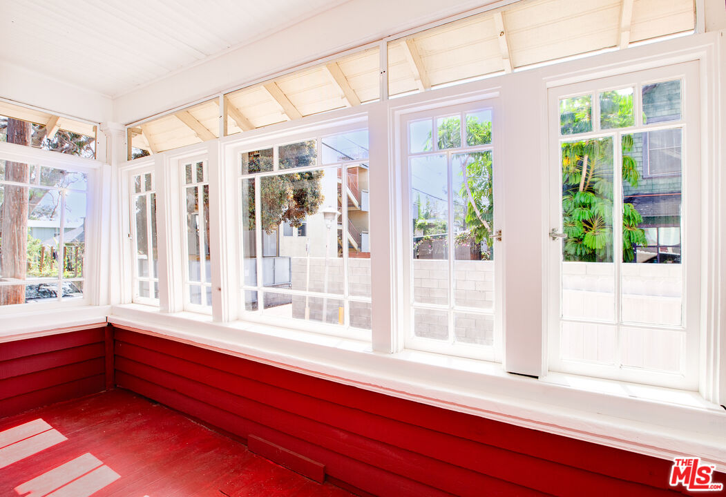Property photo 34