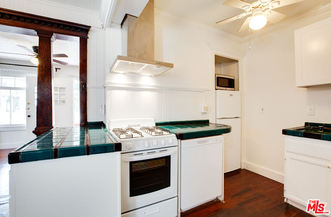 Property photo 43
