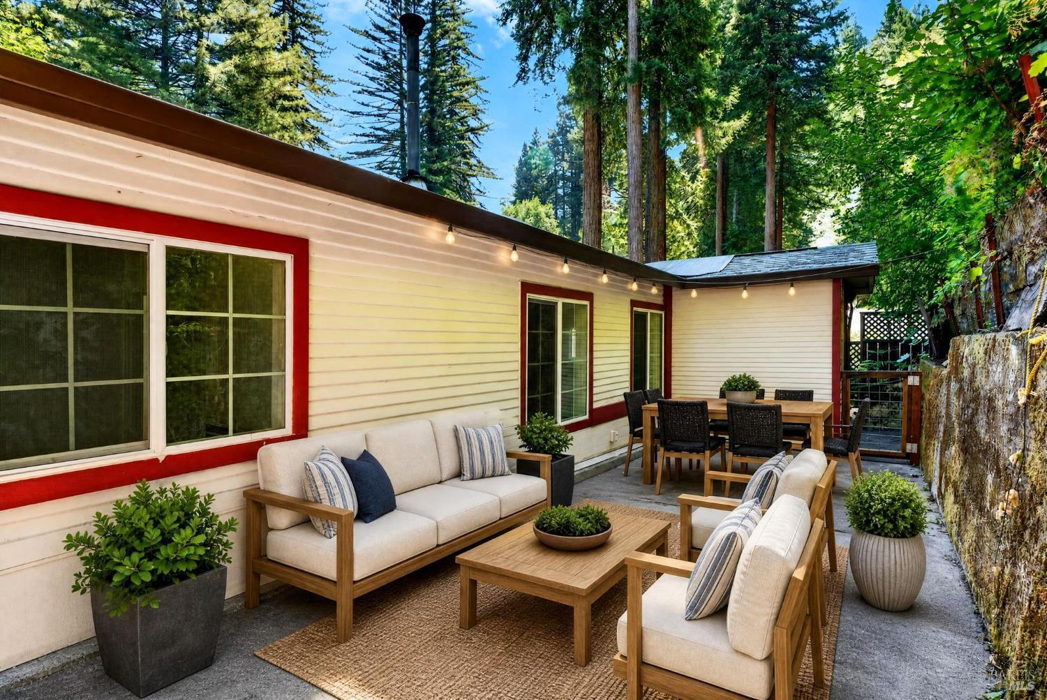 Property photo 35
