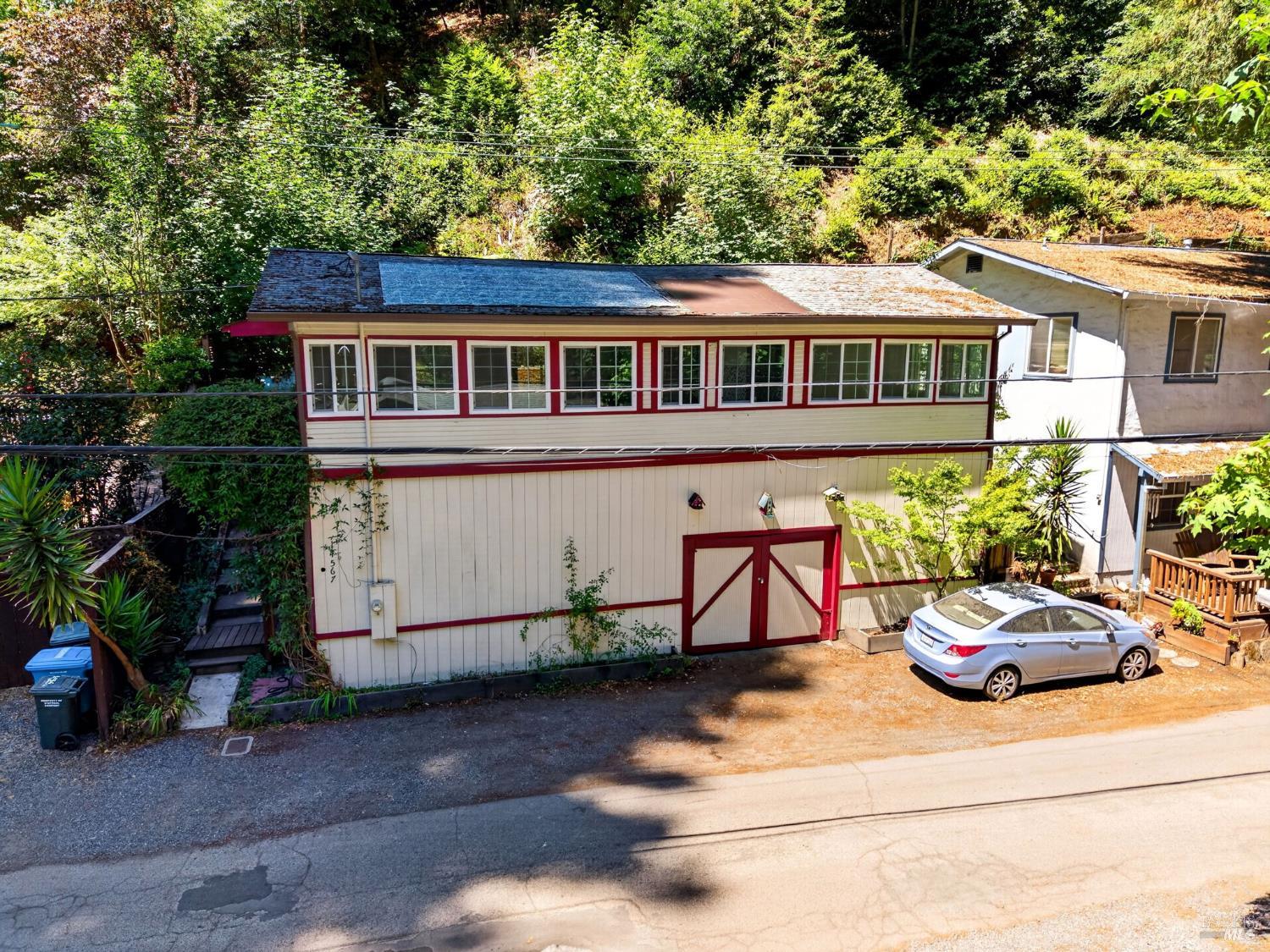 Property photo 8