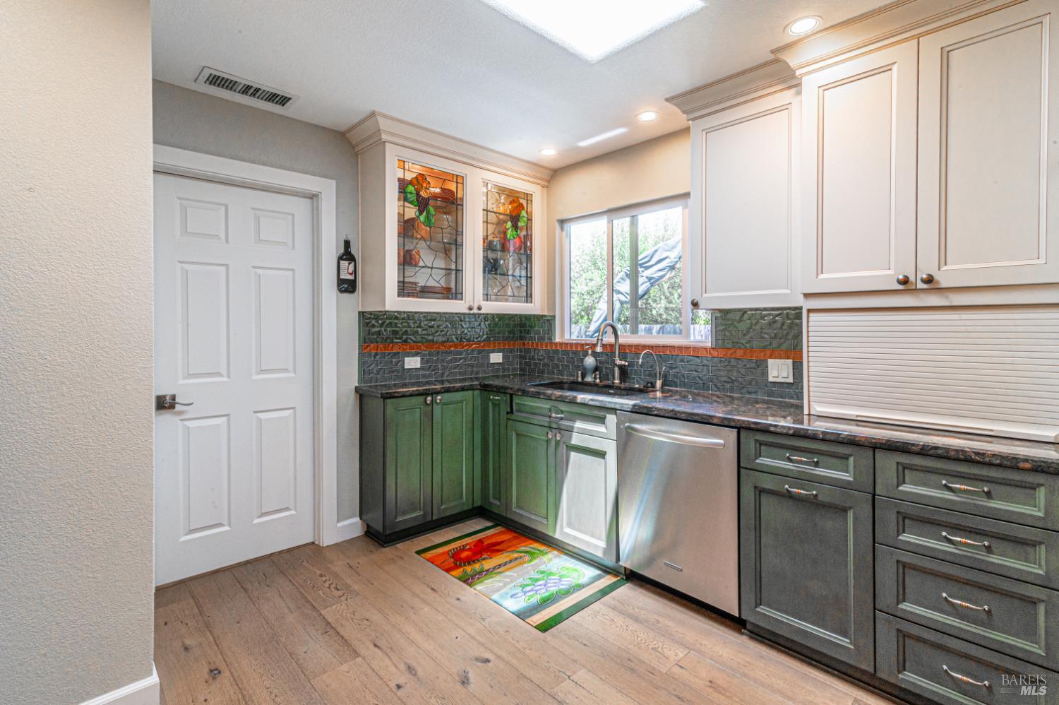 Property photo 20