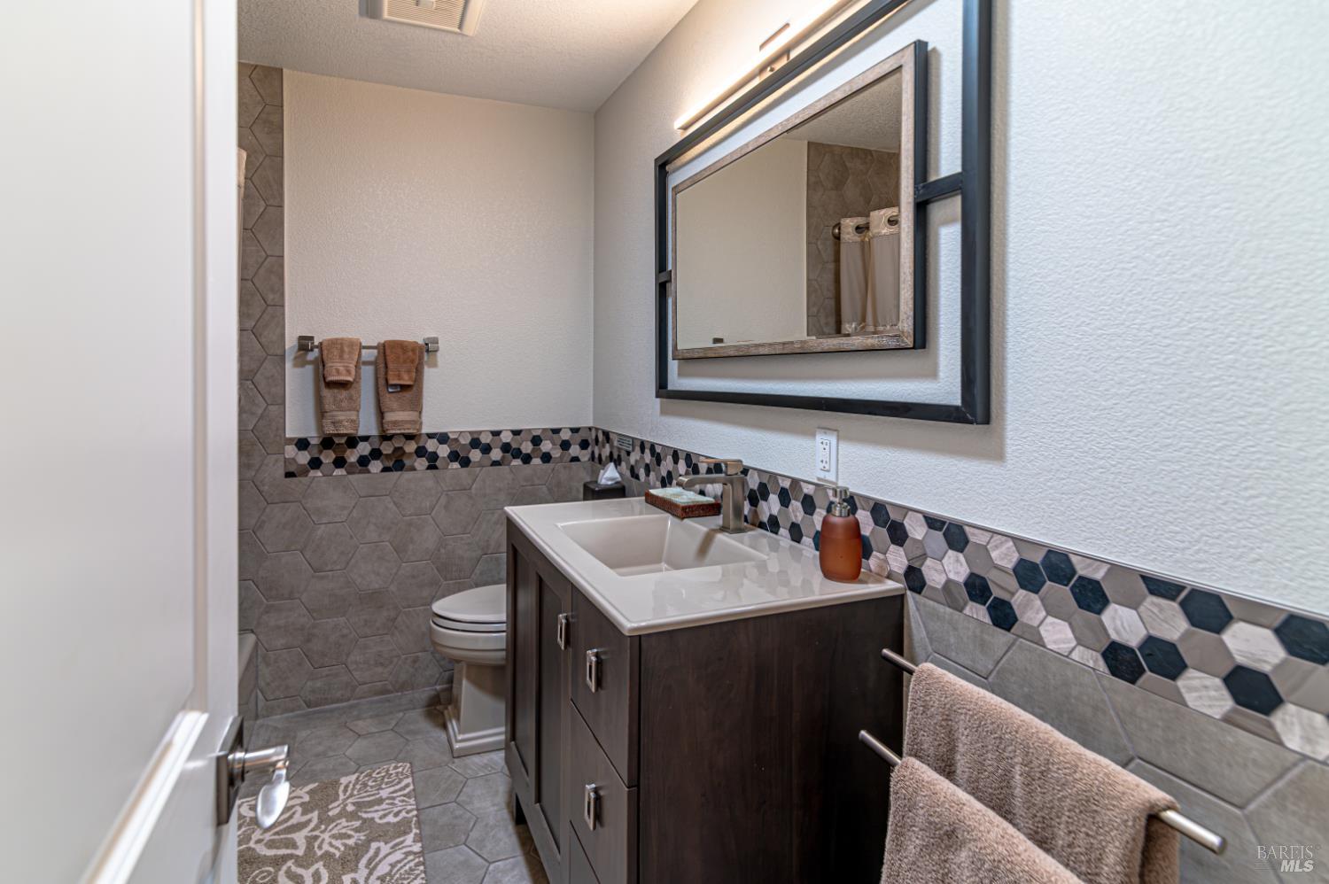 Property photo 48
