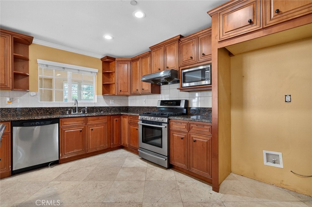 Property photo 25