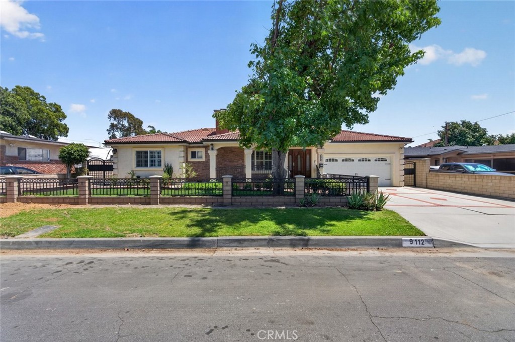 Property photo 8