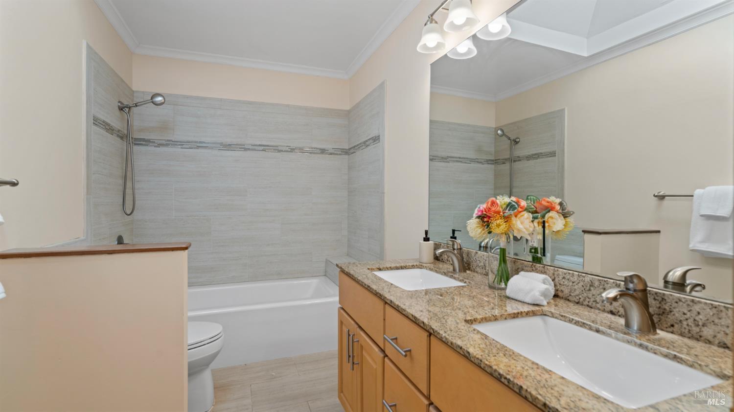 Property photo 38